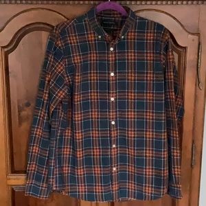 Banana Republic Untucked Slim Fit Plaid Cotton Button Down Shirt
